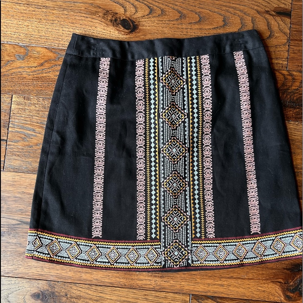 COPY - Evereve Medium Black Mini Skirt Braeve Brand NWT